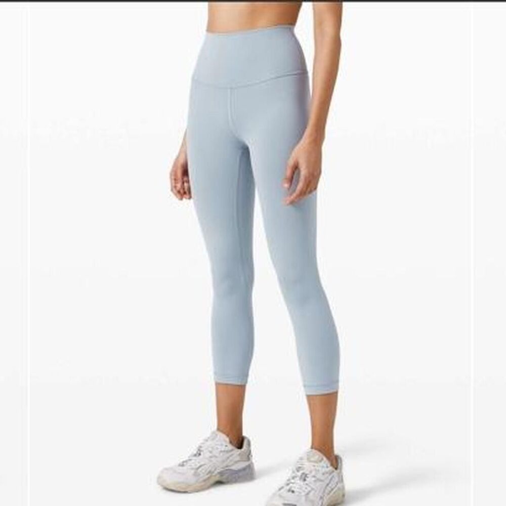 Lululemon Women's Blue Chambary Leggings